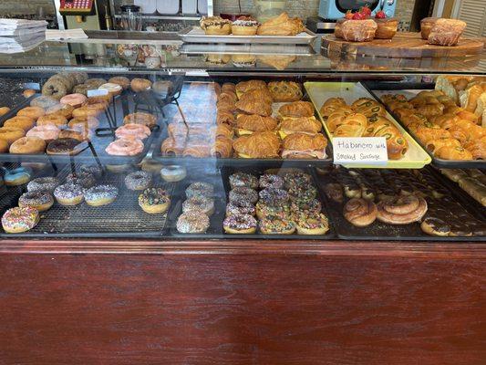 Escapé Donuts and Coffee