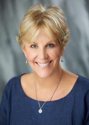 Allstate Insurance Agent: Esther E. Sass