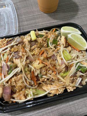 Chicken pad Thai