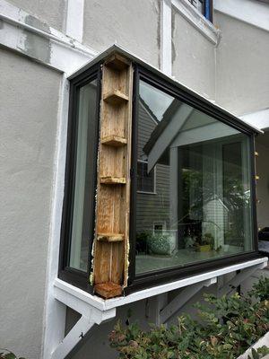 Repair on exterior molding around window