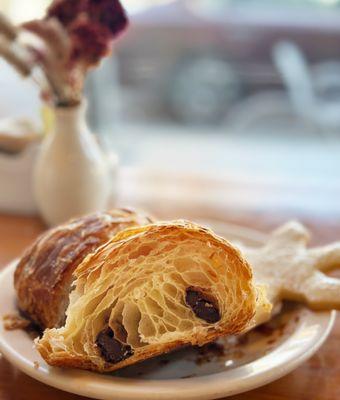 Blue Dog Bakery & Cafe