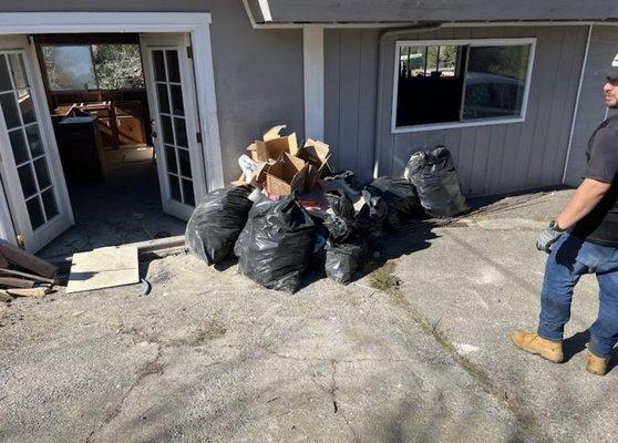 Expert Junk Removal & Hauling