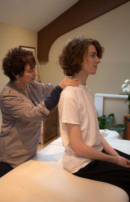 Olender Physical Therapy www.olenderphysicaltherapy.com Leslee Olender, PT Marlborough, MA