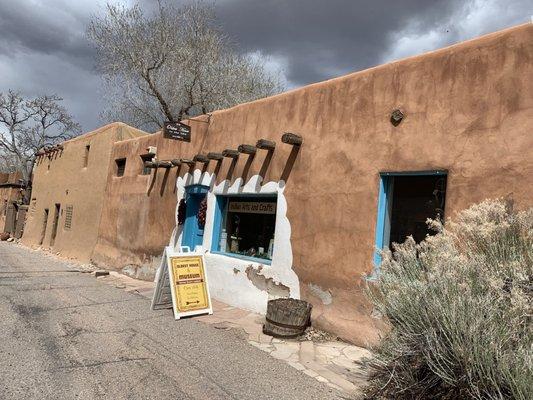 De Vargas Street House