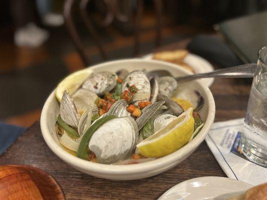 Brick Alley Pub & Restaurant