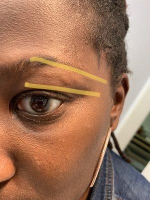 Hollywood Eyebrow Threading