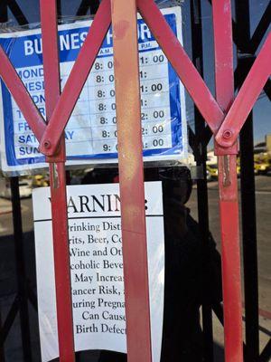 Family Market & Liquor