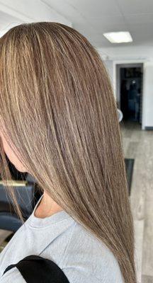 Baby lights with color root melt