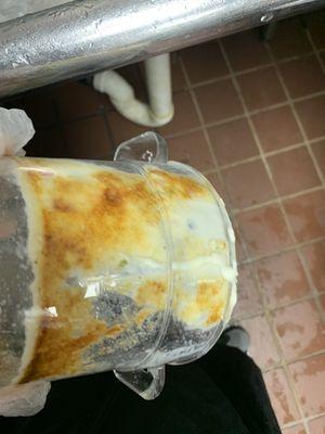 Dirty pasta pot they never clean clearly !