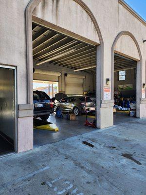 Brothers Express Lube Inc