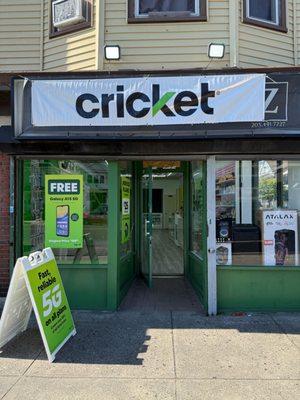 Main Street Electronics & Gift Shop