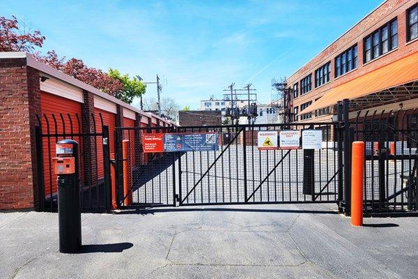 Public Storage