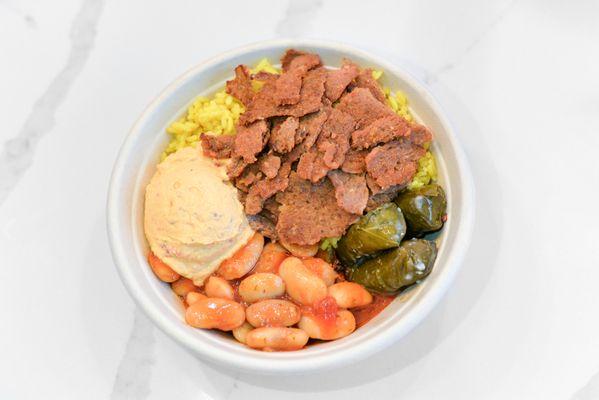 Vegan Gyro Bowl
This bowl features a delicious vegan gyro made with plant-based protein and seasoned with aromatic spices.