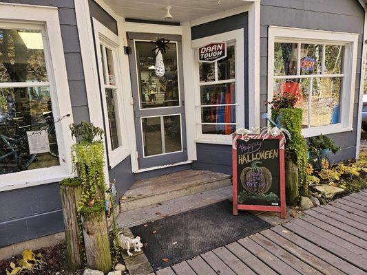 Dad Sharp's Outfitters