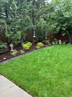 Hong's Landscape & Nursery, Inc.