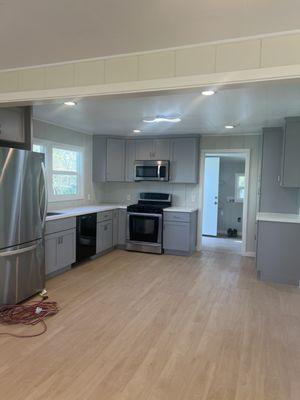 Oasis Construction & Painting