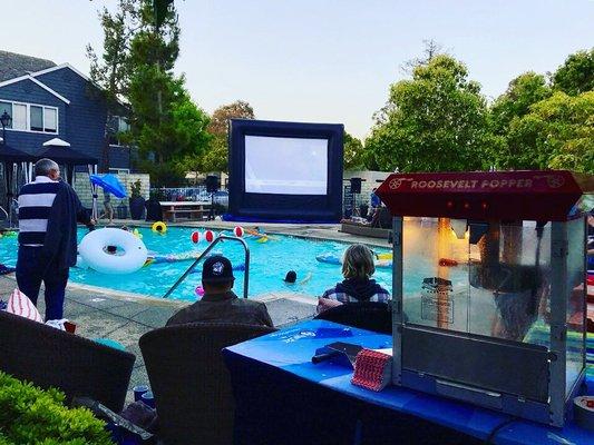 FunFlicks Outdoor Movies - Monterey