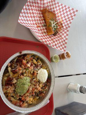 Campechano fries with a quesabirria