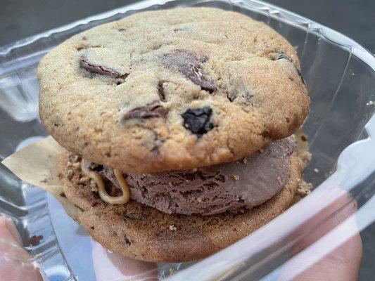 Frankie Martin’s Garden