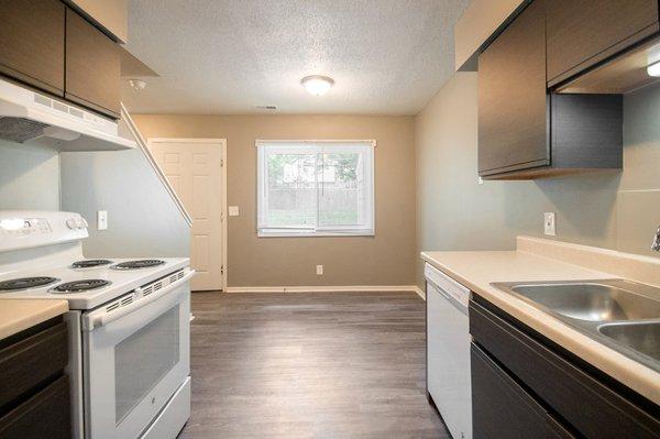 Sunset Ridge Townhomes