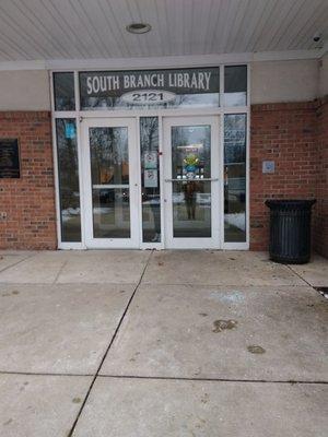 Lorain Public Library System - South Lorain Branch