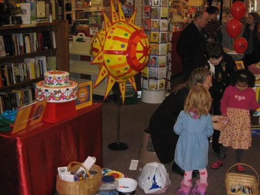 Red Balloon Bookshop