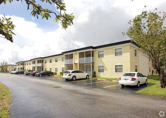 Summerfield Apartments