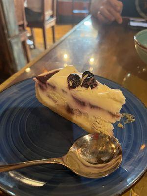 Lizzie B's Cafe & Bakery