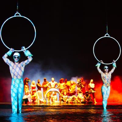 "O" By Cirque Du Soleil