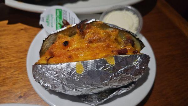 Gilligan's Too Bar & Grill