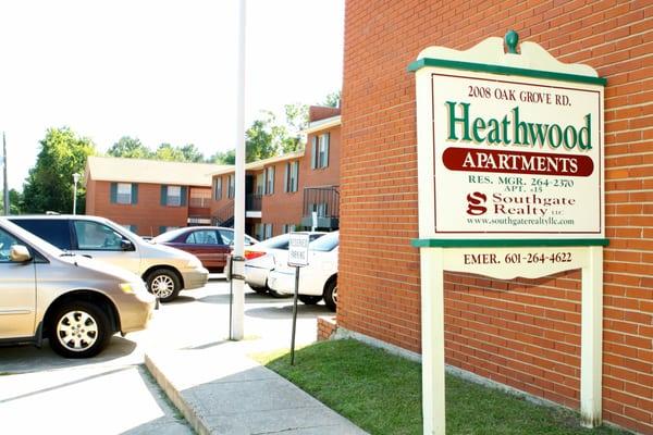 Heathwood Apartment Homes, Exterior, Hattiesburg, MS