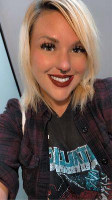 2 Blondes Cleaning Service