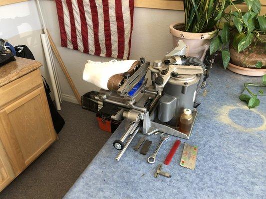 Small wheel to tuck behind the toe pick