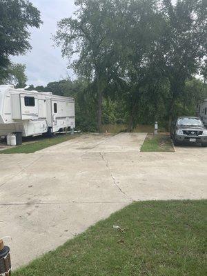 Lake Palestine Gateway RV Park