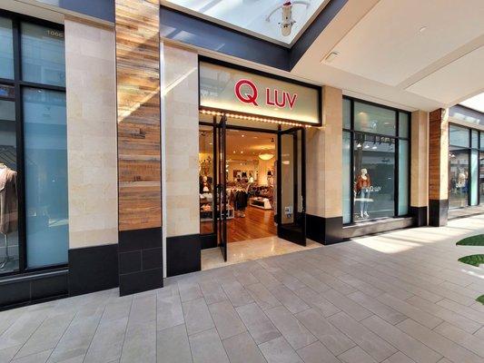 Q Luv