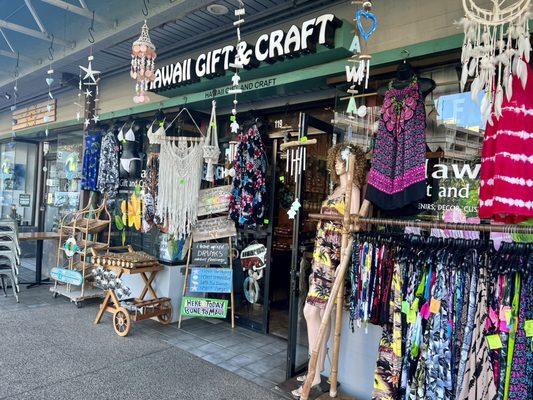 Hawaii Gift & Craft