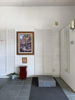 Mom and Pop's Drycleaning