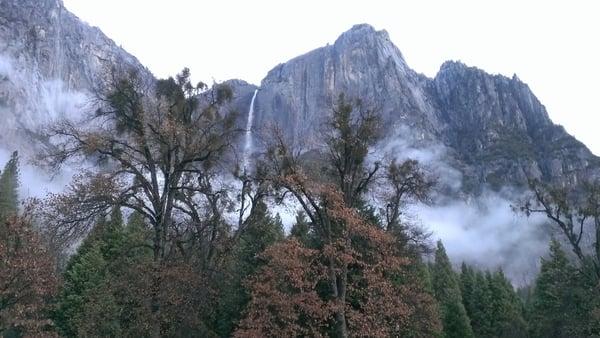 The Rental Network located on Highway 140 in Mariposa is located approximately 35 minutes drive from Yosemite.