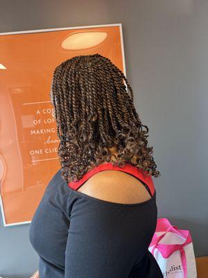 Fifi's African Hair Braiding & Weaving