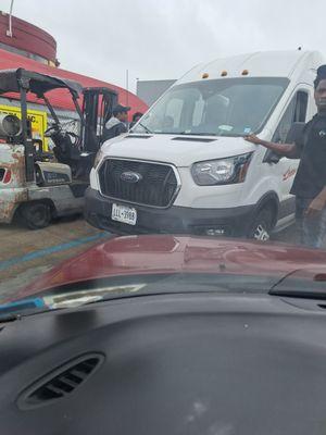 Linda Bakery van with irate driver.