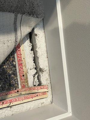 Slab separated from foundation