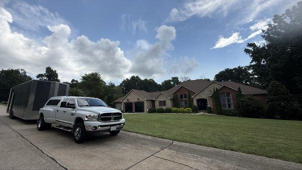 Intrepid Movers of Southern Illinois