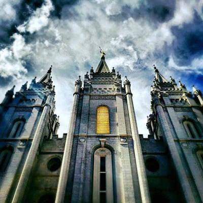 Specializing in LDS Temple Wedding Films