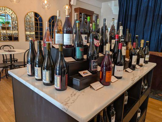 Ora et Labora Wine Shop