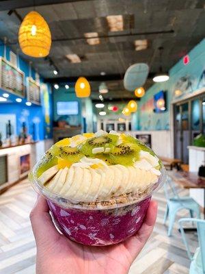 Electric Mermaid- Pitaya Bowl