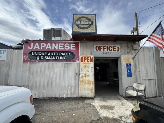 Japanese Unique Used Auto Parts & Dismanteling