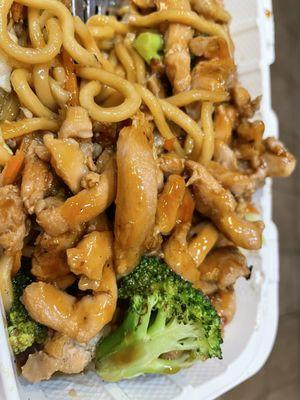 Chicken yakisoba noodles are fresh and tasty. Added a spring roll and gyoza to my bento box. Portions are enough for leftovers tomorrow.