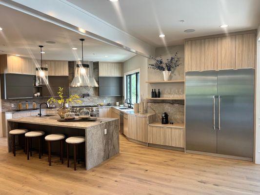 Summit Remodeling Group