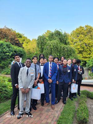 Which One of Us Will Become Mayor?