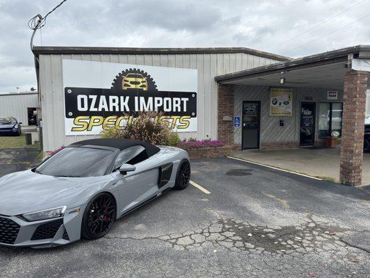 Ozark Import Specialists